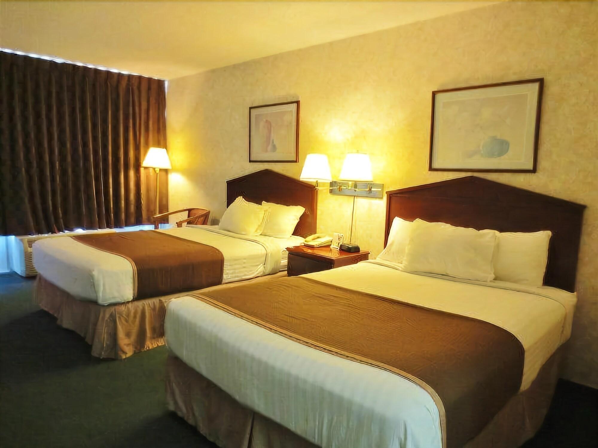 Quality Inn & Suites Vandalia Near I-70 And Hwy 51 Luaran gambar