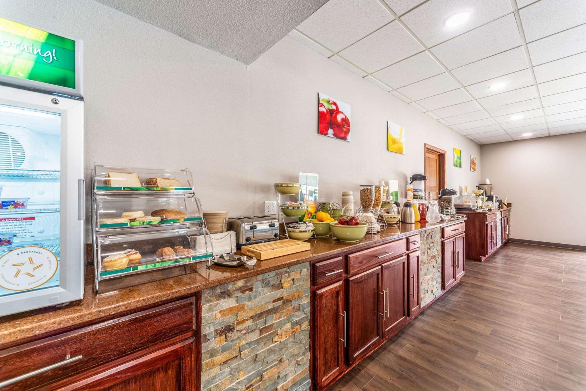 Quality Inn & Suites Vandalia Near I-70 And Hwy 51 Luaran gambar