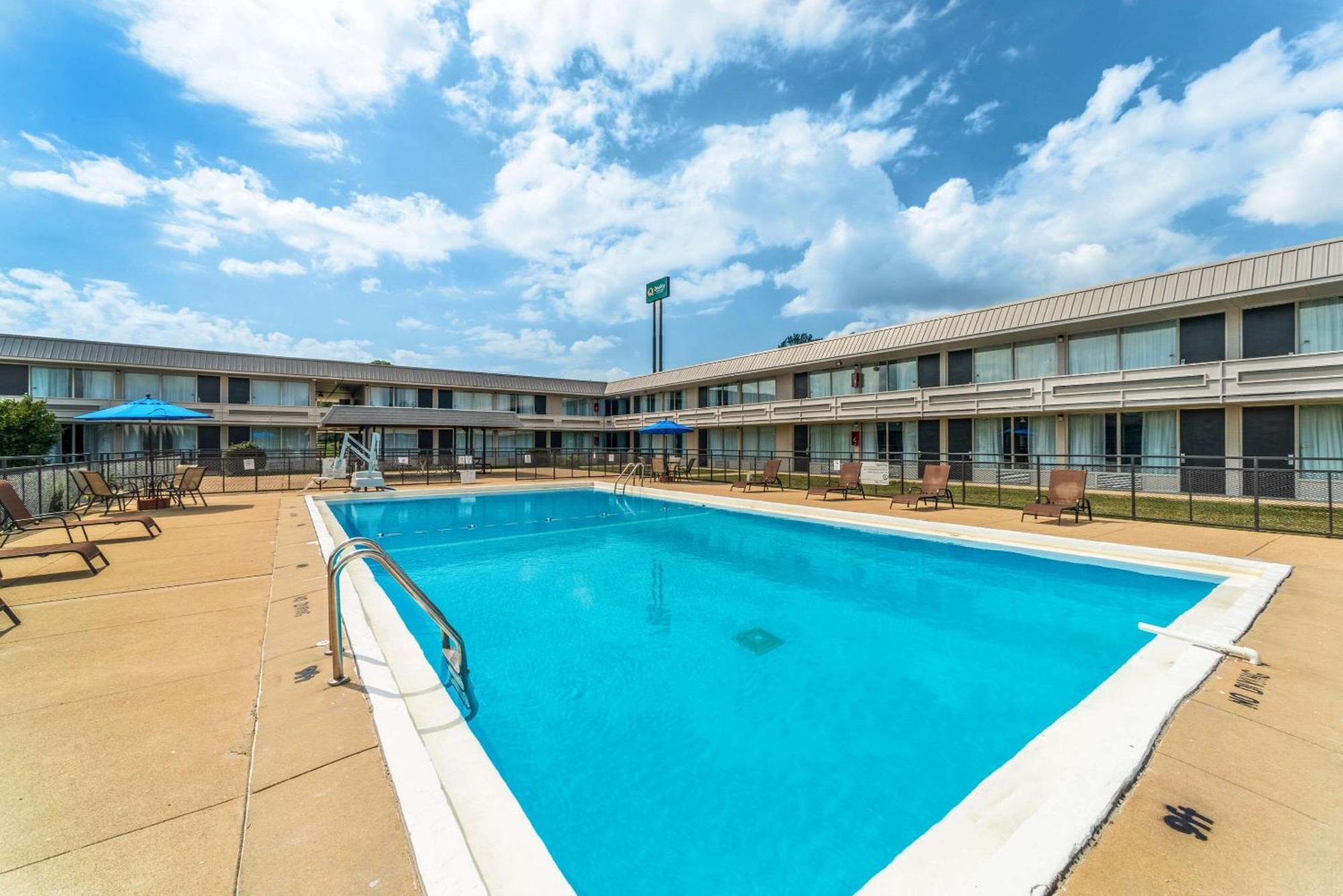 Quality Inn & Suites Vandalia Near I-70 And Hwy 51 Luaran gambar