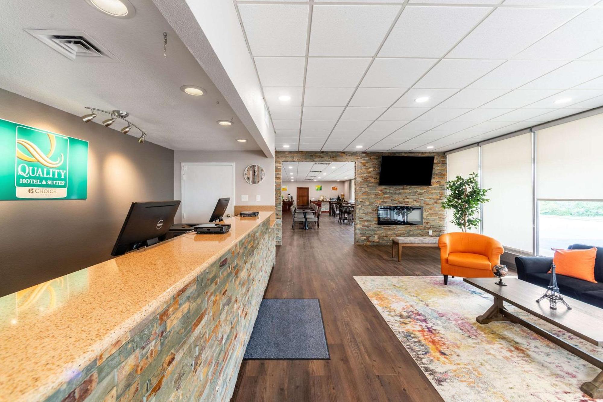 Quality Inn & Suites Vandalia Near I-70 And Hwy 51 Luaran gambar