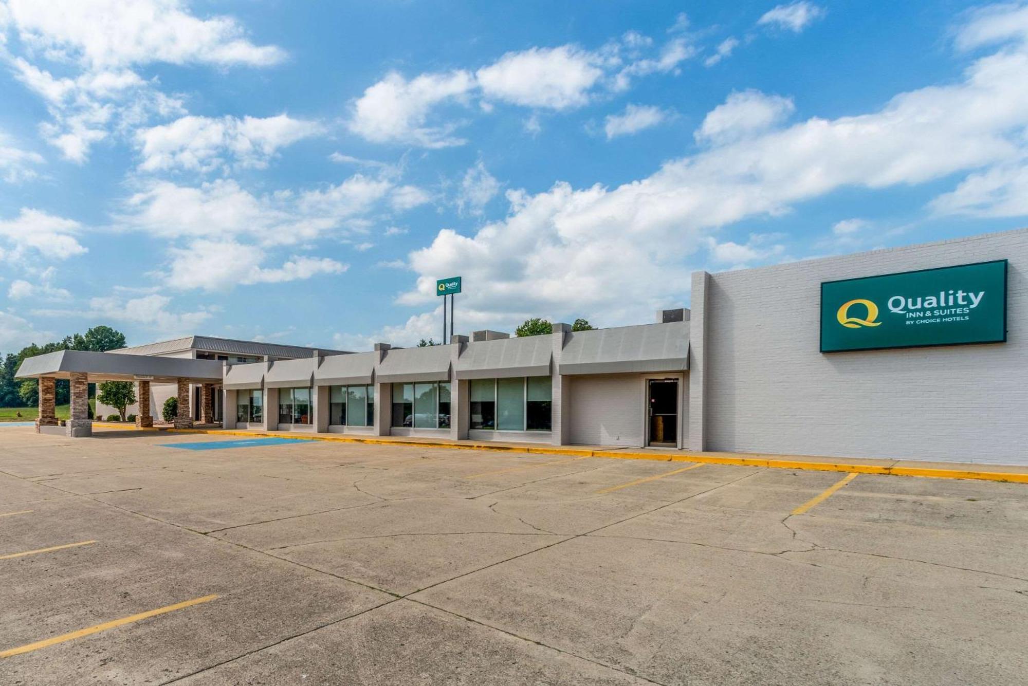 Quality Inn & Suites Vandalia Near I-70 And Hwy 51 Luaran gambar