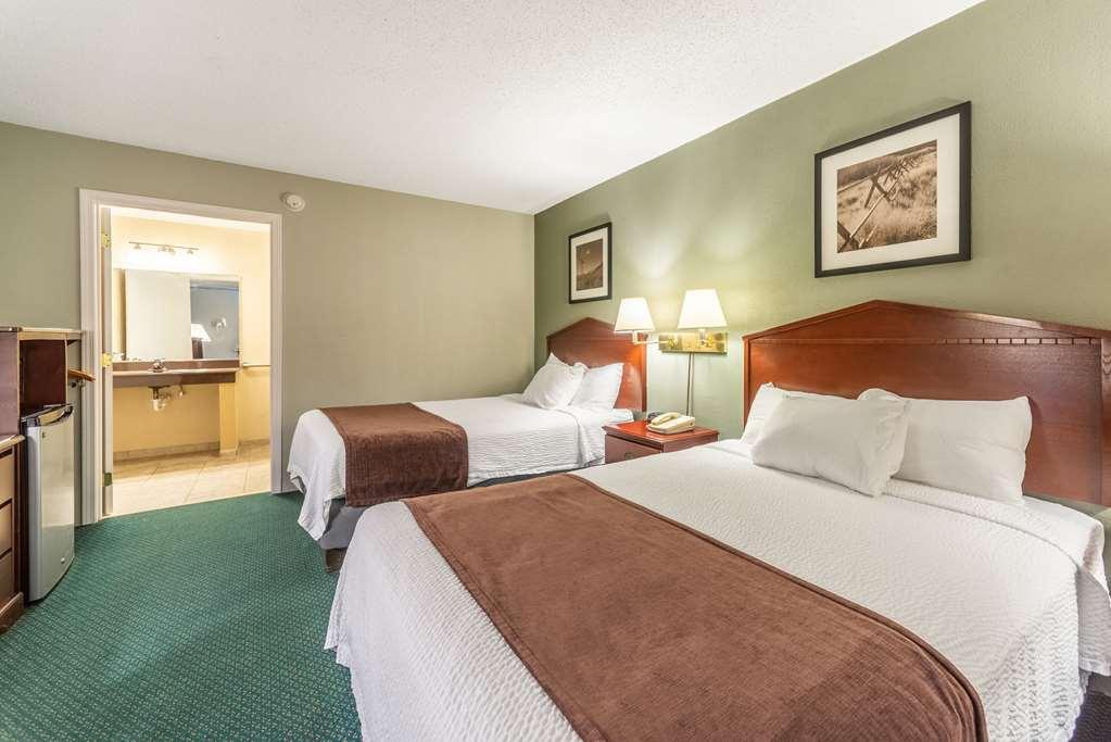 Quality Inn & Suites Vandalia Near I-70 And Hwy 51 Bilik gambar